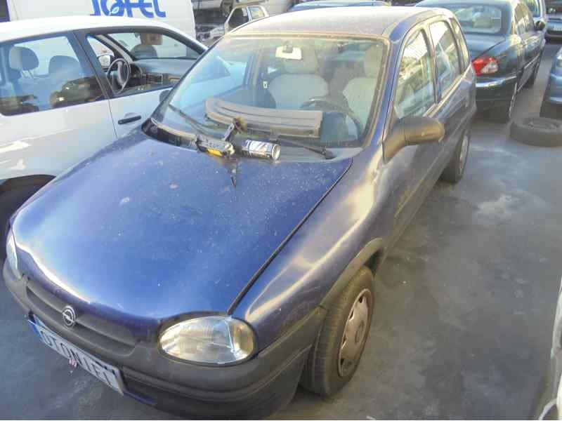 opel corsa b del año 1996