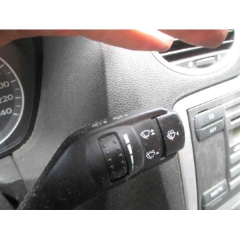 ford focus berlina (cap) del año 2005