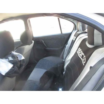 nissan primera berlina (p11) del año 1997