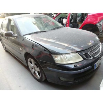 saab 9-3 berlina del año 2004