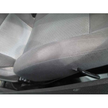 ford focus berlina (cap) del año 2005