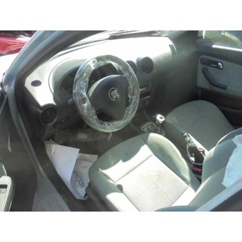 seat cordoba berlina (6l2) del año 2003