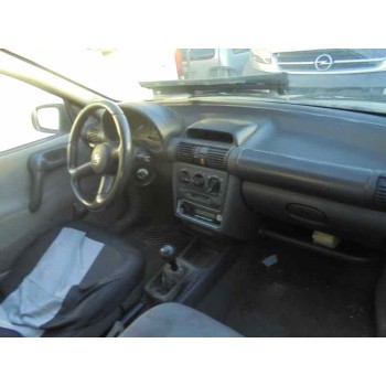 opel corsa b del año 1996