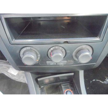 seat cordoba berlina (6l2) del año 2003