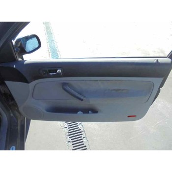 volkswagen golf iv berlina (1j1) del año 2000