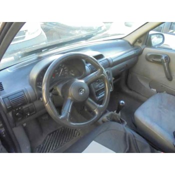 opel corsa b del año 1996