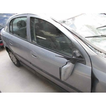 opel astra g berlina del año 2002