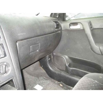 opel astra g berlina del año 2002