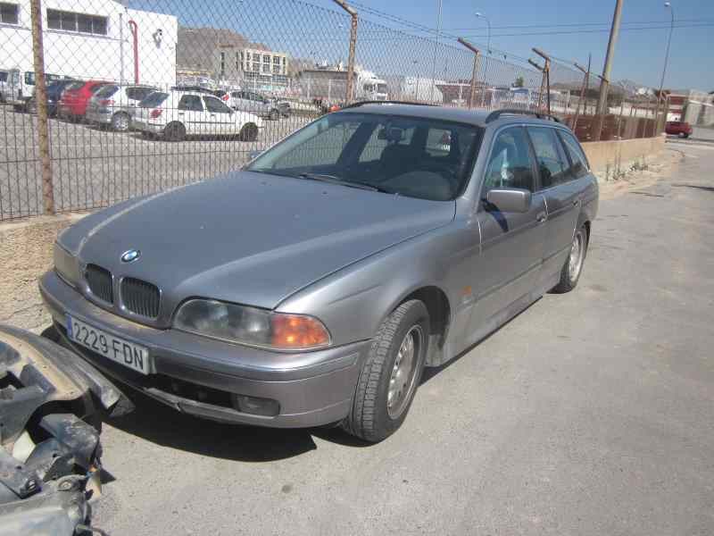 BMW SERIE 5 TOURING (E39)