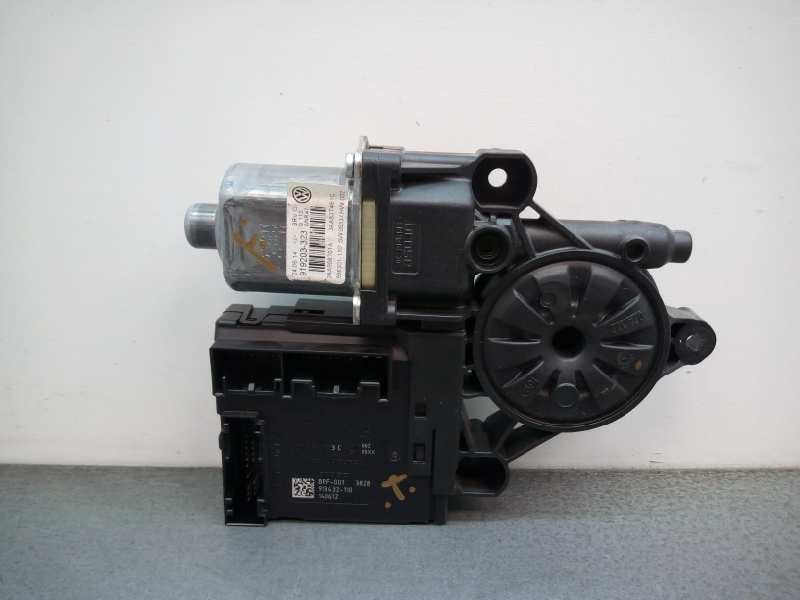 Recambio de motor elevalunas delantero izquierdo para volkswagen passat lim. (362) 2.0 tdi referencia OEM IAM 919203323 3C095979