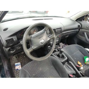 volkswagen passat berlina (3b2) del año 1997