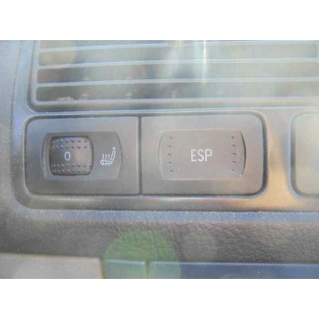 volkswagen golf iv berlina (1j1) del año 2000