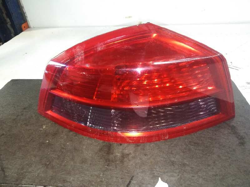 Recambio de piloto trasero izquierdo para renault vel satis (bj0) 3.0 v6 dci turbodiesel cat referencia OEM IAM 8200014359  