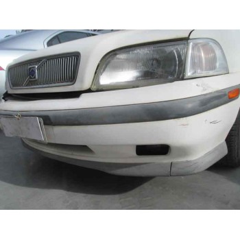 volvo s40 berlina del año 1999