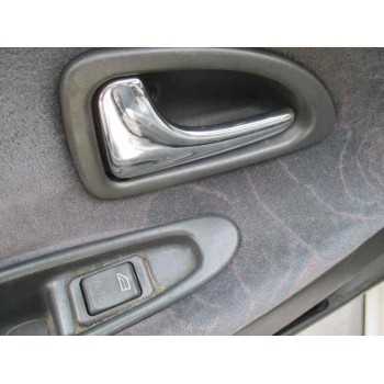 volvo s40 berlina del año 1999