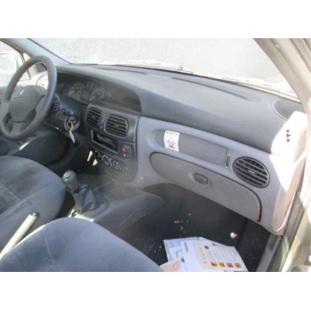 renault megane i fase 2 berlina (ba0) del año 2001