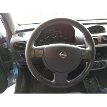 opel corsa c del año 2004