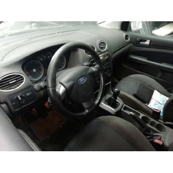 ford focus berlina (cap) del año 2005