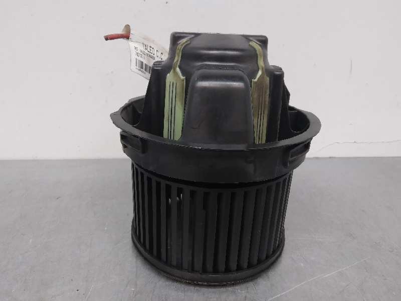 Recambio de motor calefaccion para peugeot 207 confort referencia OEM IAM GMVA7RF CARCASA ROTA 2 PINES