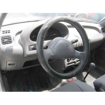 nissan micra (k11) del año 1995