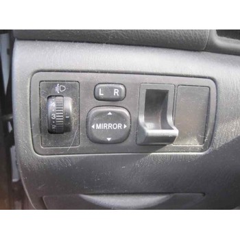 toyota corolla (e12) del año 2003