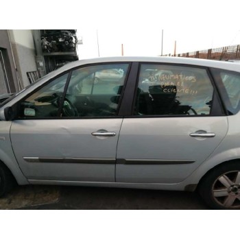 renault scenic ii del año 2004