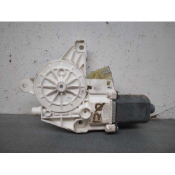 MOTOR ELEVALUNAS DELANTERO IZQUIERDO A2518200742 0130822273 5 PINS