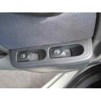 renault clio ii fase i (b/cbo) del año 2000