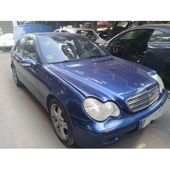 mercedes-benz clase c (w203) del año 2004