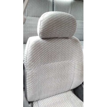 nissan sunny berlina (n14) del año 1994