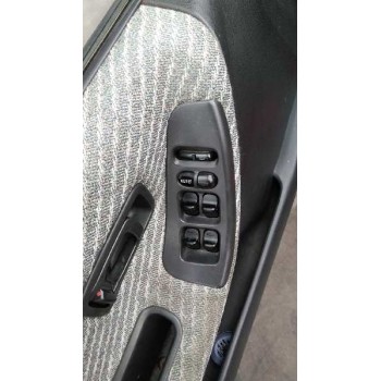 nissan sunny berlina (n14) del año 1994