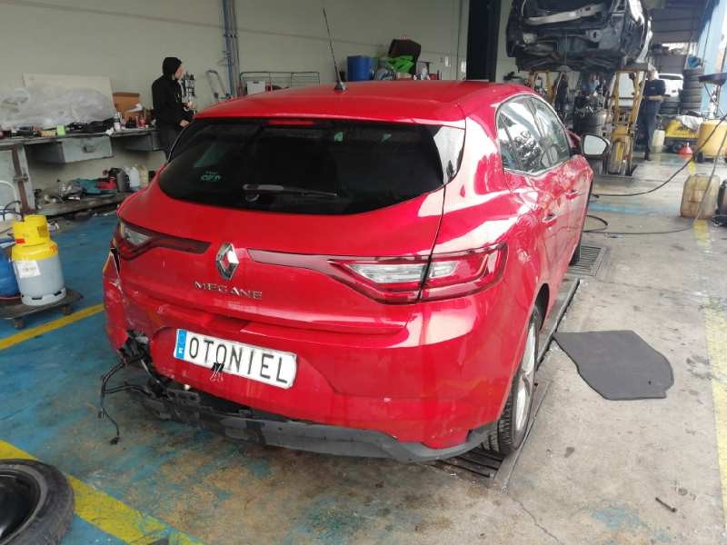 RENAULT MEGANE IV BERLINA 5P