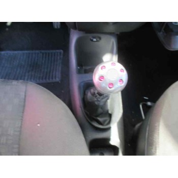 ford fiesta berlina (dx) del año 2001