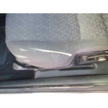 ford fiesta berlina (dx) del año 2001