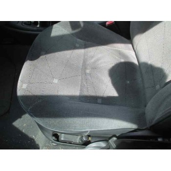 citroën xsara berlina del año 2001