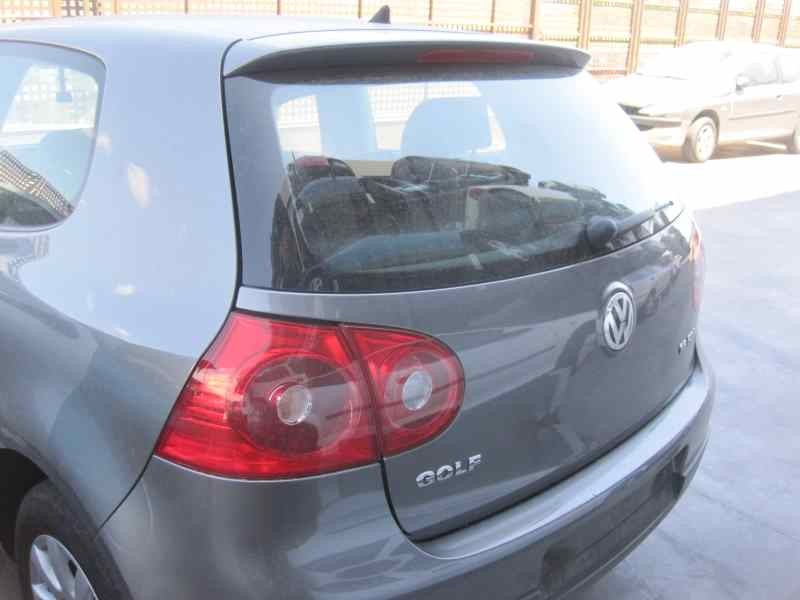 VOLKSWAGEN GOLF V BERLINA (1K1)