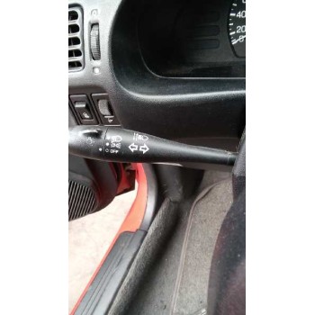 nissan sunny berlina (n14) del año 1994