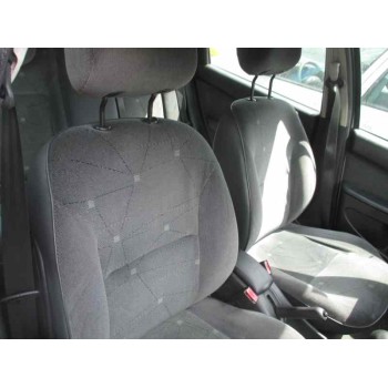 citroën xsara berlina del año 2001