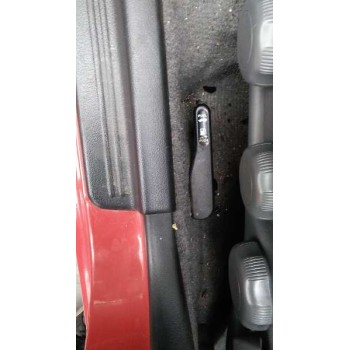 nissan sunny berlina (n14) del año 1994