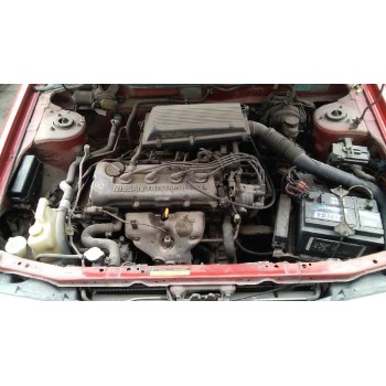 nissan sunny berlina (n14) del año 1994