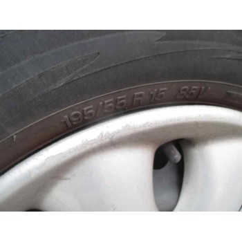 citroën xsara berlina del año 2001