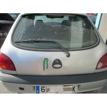 ford fiesta berlina (dx) del año 2001