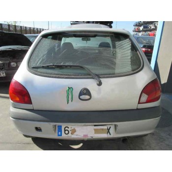 ford fiesta berlina (dx) del año 2001