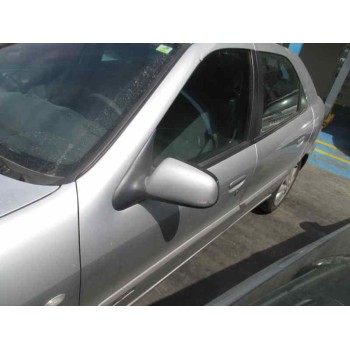 citroën xsara berlina del año 2001