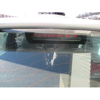 ford fiesta berlina (dx) del año 2001