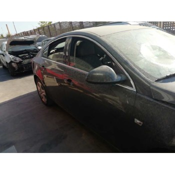 opel insignia berlina del año 2009