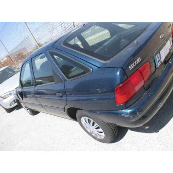 ford escort berlina/turnier del año 1996