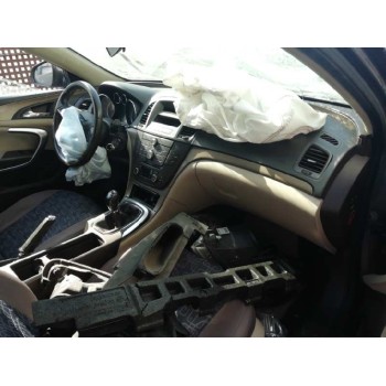 opel insignia berlina del año 2009