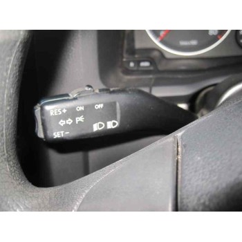 volkswagen golf v berlina (1k1) del año 2008