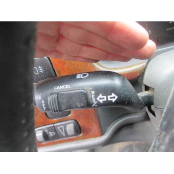 saab 9-3 berlina del año 1999